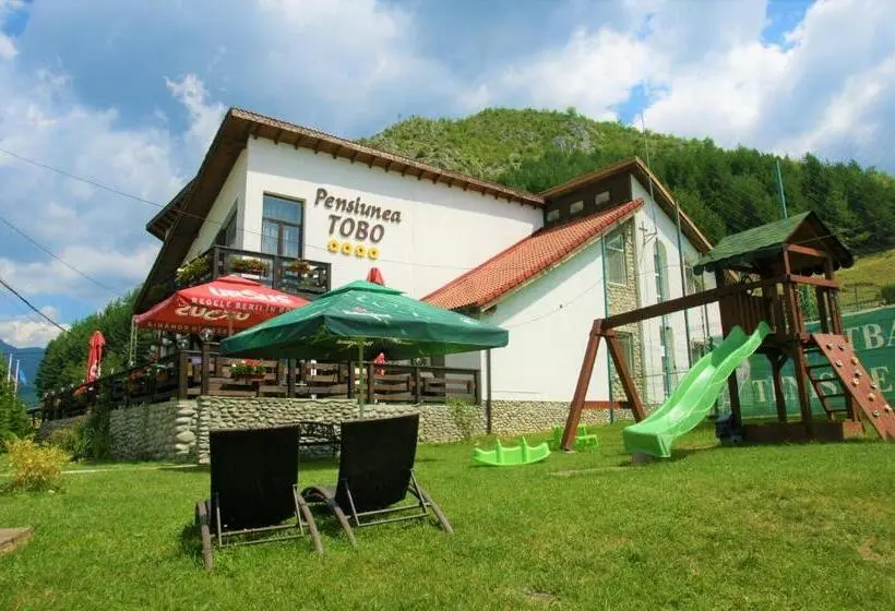 １ベッドルームハウス, Pensiunea Tobo