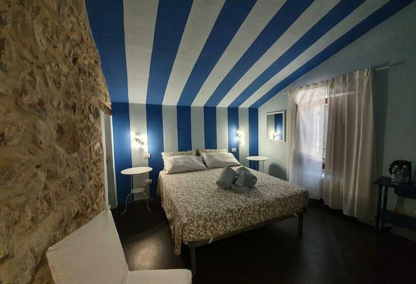 חדר סטנדרט, Lo Scarabeo