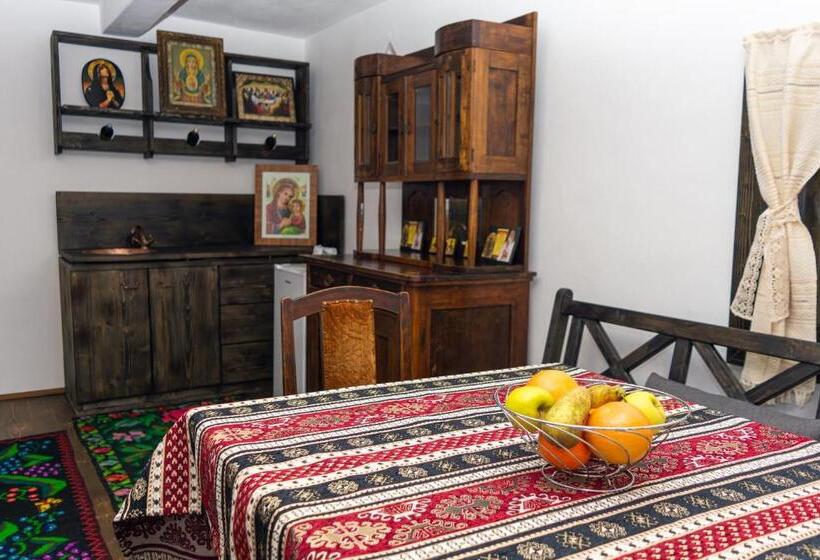 Бунгало Стандарт 3 Спальни, Vatra Boiereasca