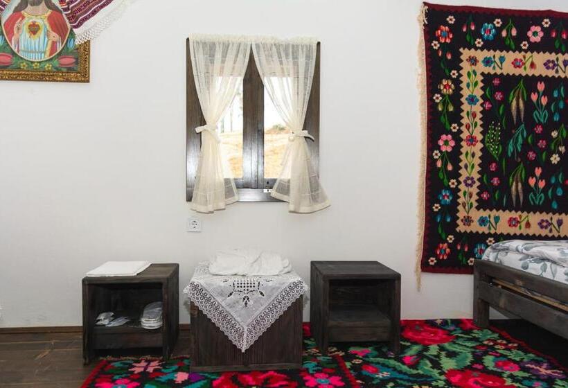 Бунгало Стандарт 3 Спальни, Vatra Boiereasca