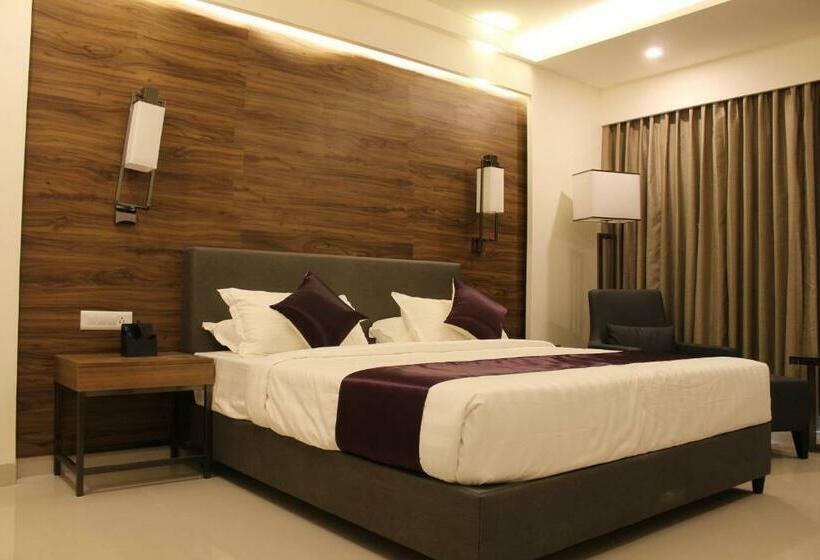 חדר דלוקס, A5