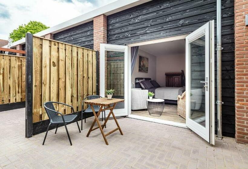 带大床的豪华间, Herberg Binnen