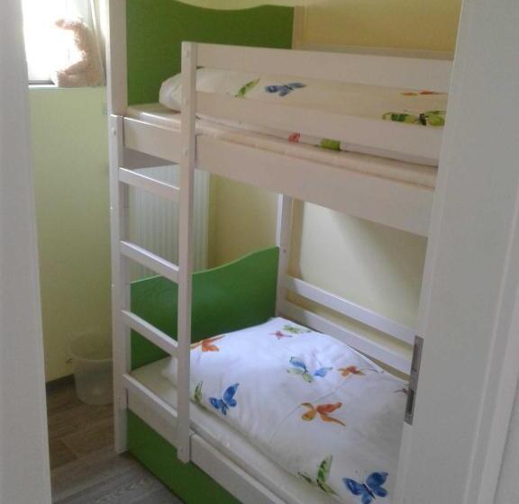 Апартаменты 1 Спальня с Террасой, Kreuzdellenhof _ Ferienwohnung