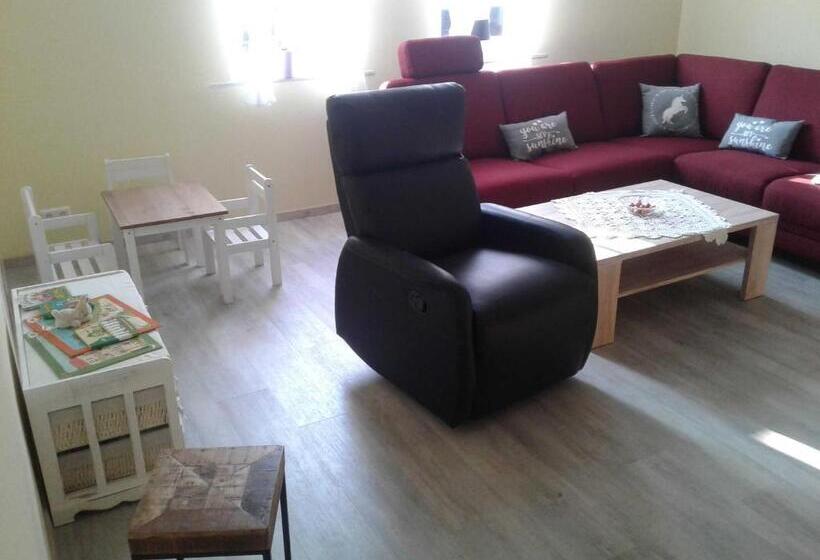 Апартаменты 1 Спальня с Террасой, Kreuzdellenhof _ Ferienwohnung