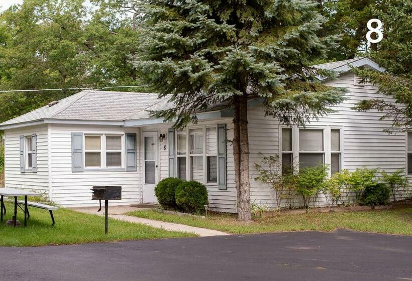 Апартаменты 3 Спальни, Stefan's R&r Resort