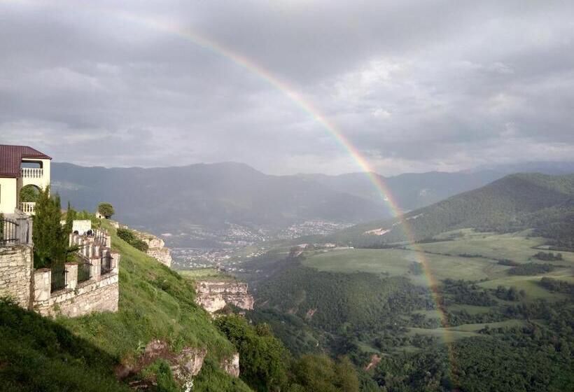 マウンテンビュースイート, Lastiver Resort