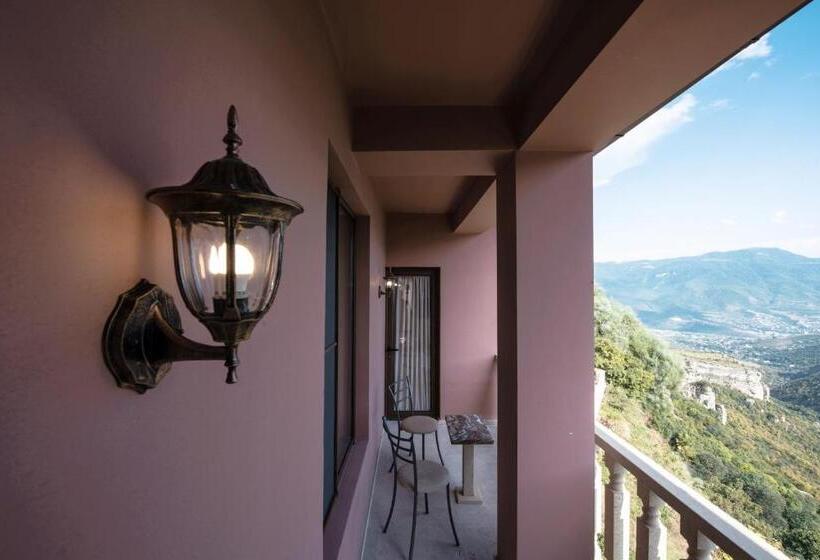 マウンテンビューファミリールーム, Lastiver Resort