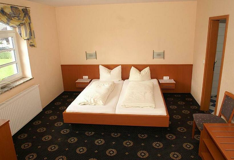 Номер Стандарт Индивидуальный, Fränkischer Gasthof Lutz