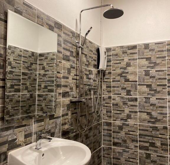 بنجلو قياسى مطلّ علي الحديقة, Konglor Cave Resort