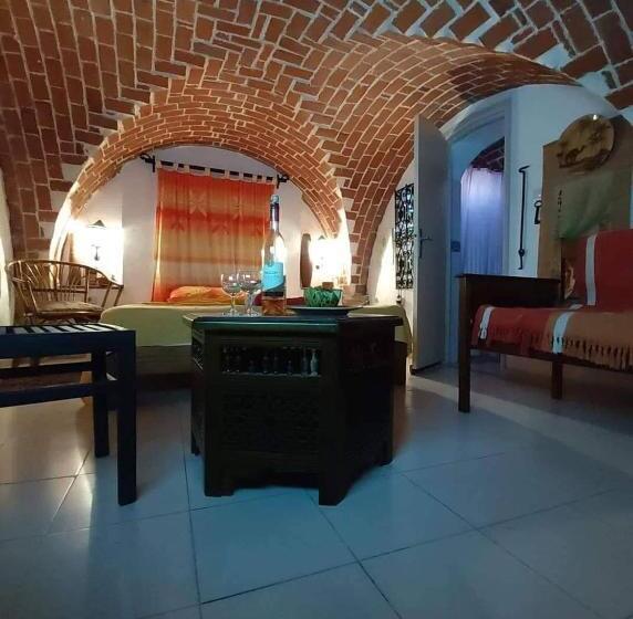 디럭스 룸, L'artisan