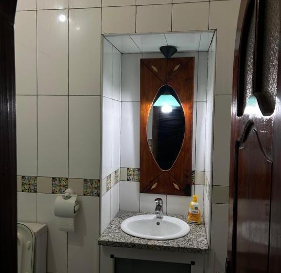 디럭스 룸, L'artisan