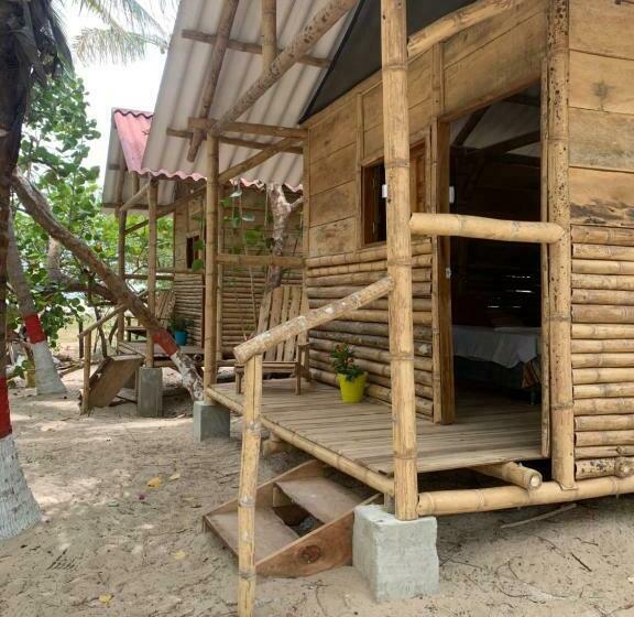 スタンダードバンガロー, Playa Samara Hostel