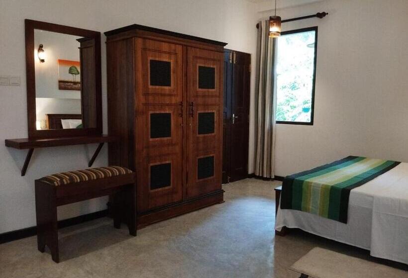 غرفة ديلوكس مزودة بشرفة, Sinali Villa