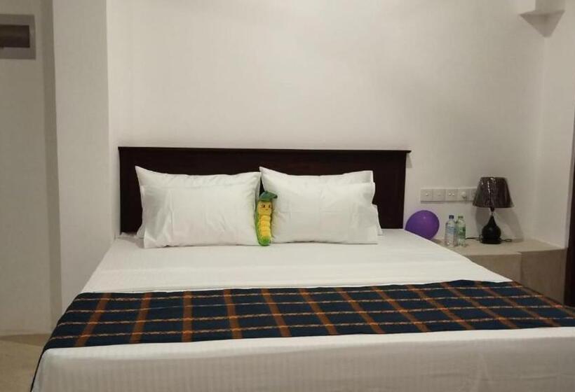 غرفة قياسية مطلّة علي الحديقة, Sinali Villa