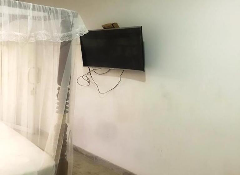 חדר דלוקס עם מרפסת נוף לים, New Amadeo Beach