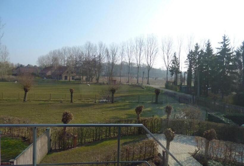 标准间, B&b Hier En Nu