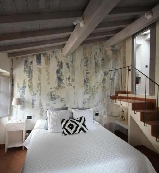 デラックスルーム, Dimora Carducci