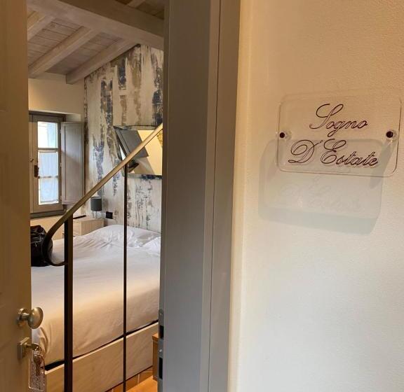 デラックスルーム, Dimora Carducci