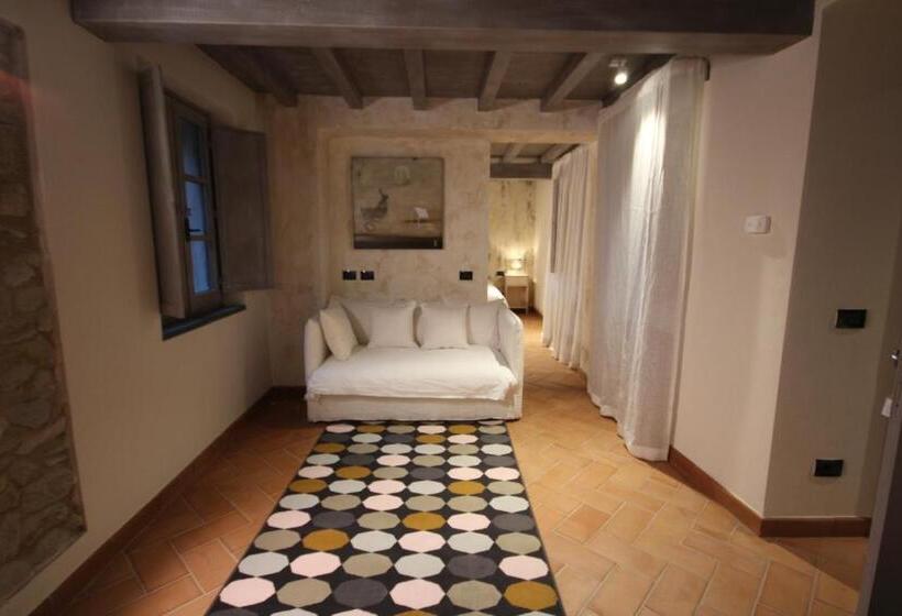 デラックススイート, Dimora Carducci