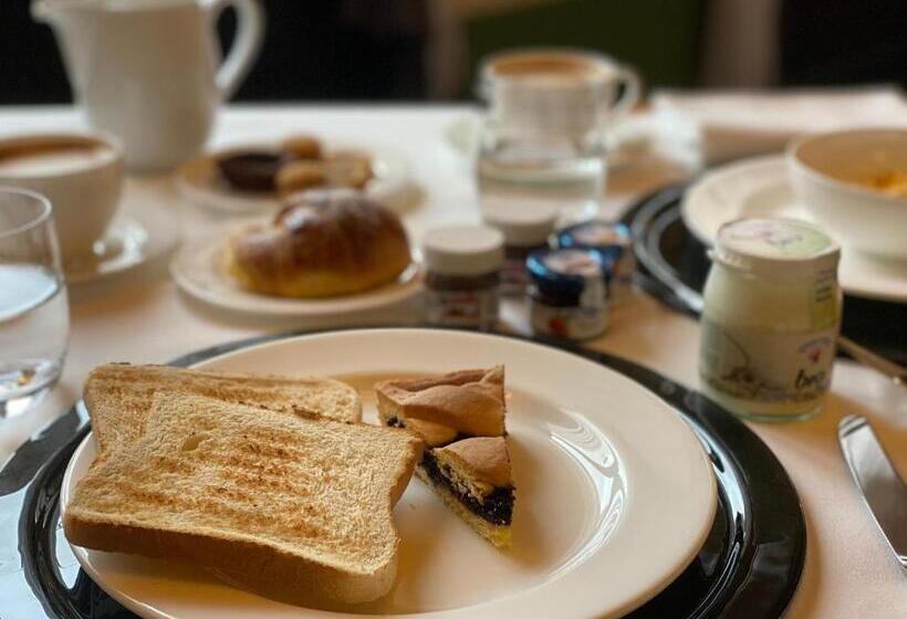 キングサイズベッドのスイートルーム, Dimora Carducci