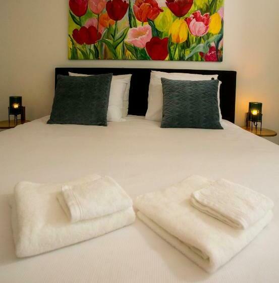 스탠다드 룸 킹사이즈 침대, Slapen Bij Jesse