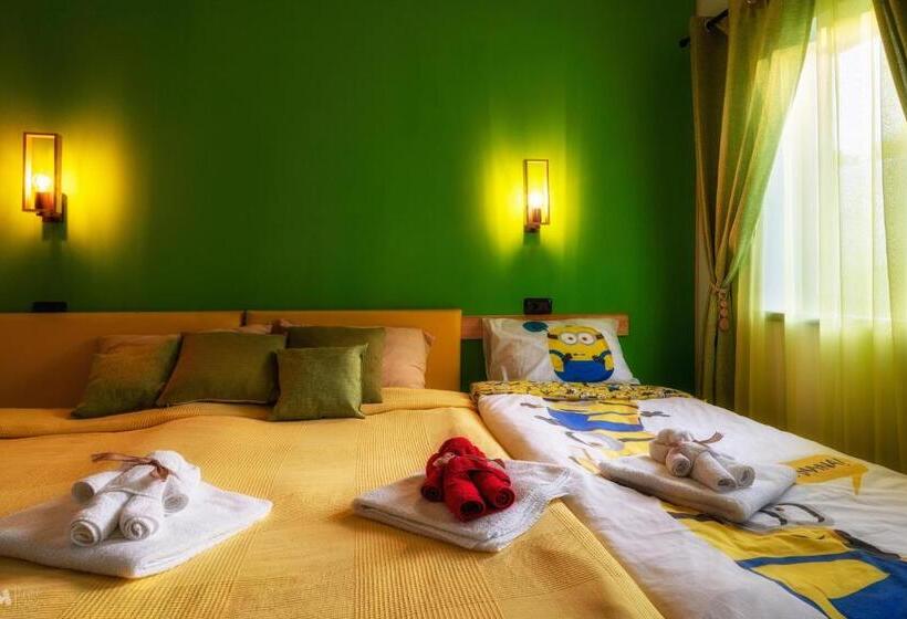 Номер Стандарт, Delta Mayanka