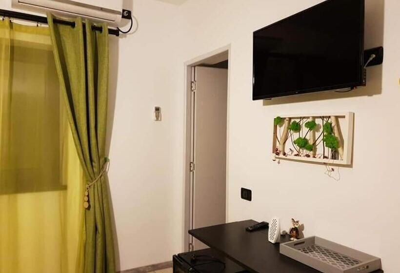 Номер Стандарт, Delta Mayanka