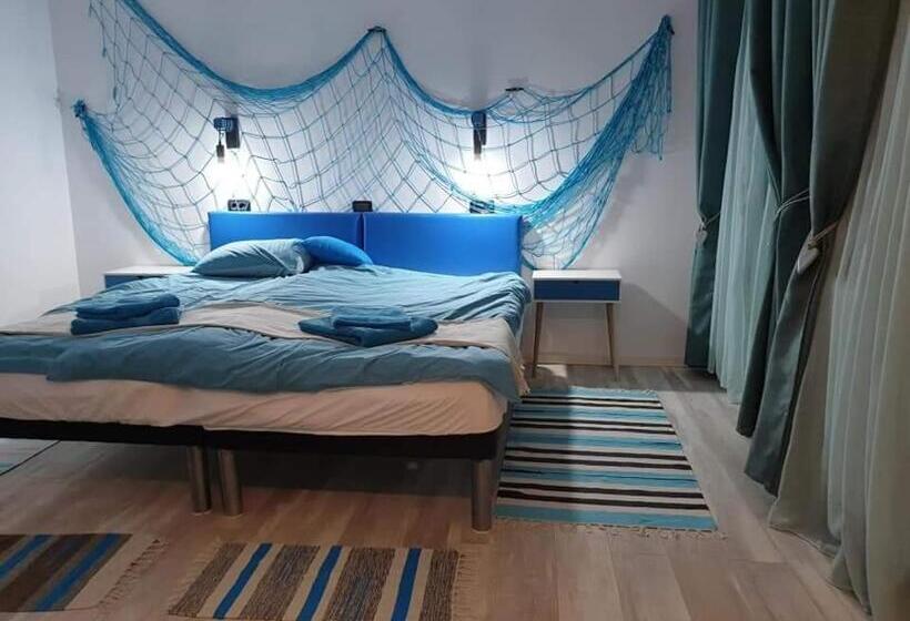 Номер Стандарт, Delta Mayanka