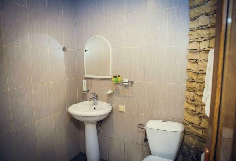 غرفة قياسية, Tezh Ler Resort