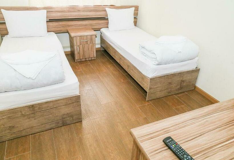 غرفة قياسية, Tezh Ler Resort