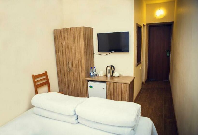 غرفة قياسية, Tezh Ler Resort