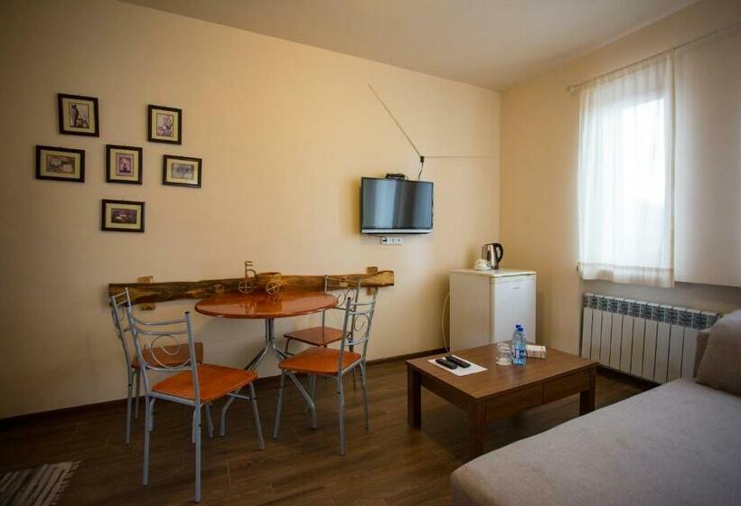 غرفة ديلوكس, Tezh Ler Resort