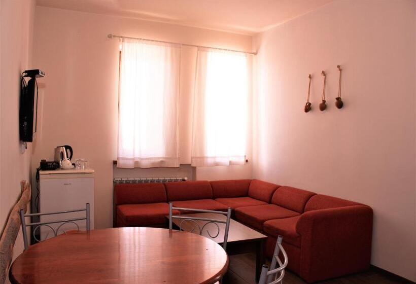 غرفة ديلوكس, Tezh Ler Resort