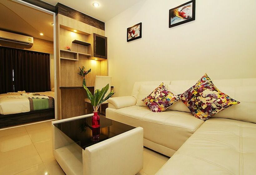 Quarto standard, The Contrast I