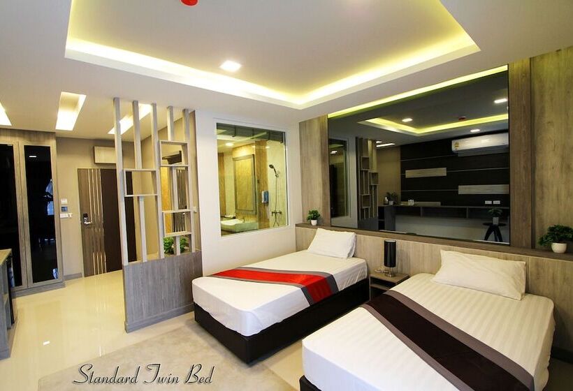 Quarto standard, The Contrast I