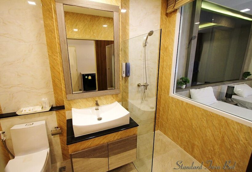 Quarto standard, The Contrast I