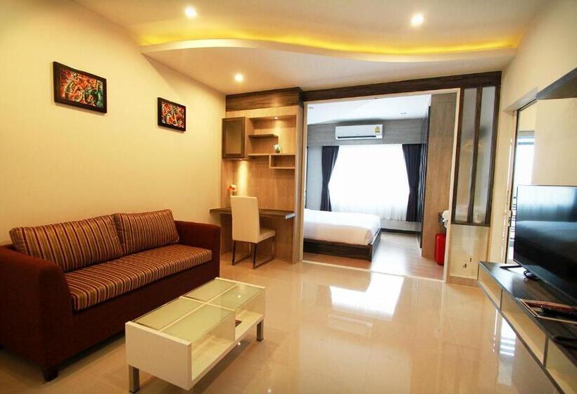 Quarto standard, The Contrast I