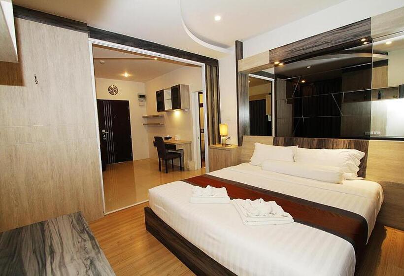 Quarto superior, The Contrast I