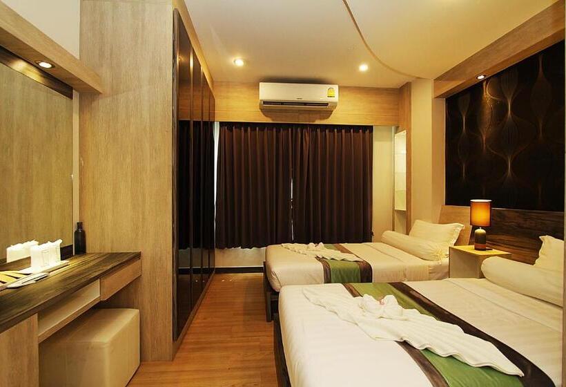 Quarto standard, The Contrast I