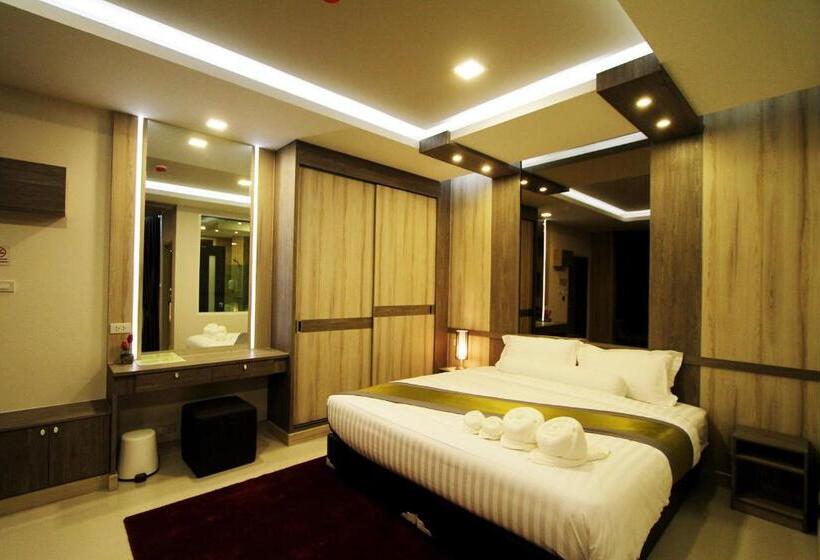 Quarto superior, The Contrast I