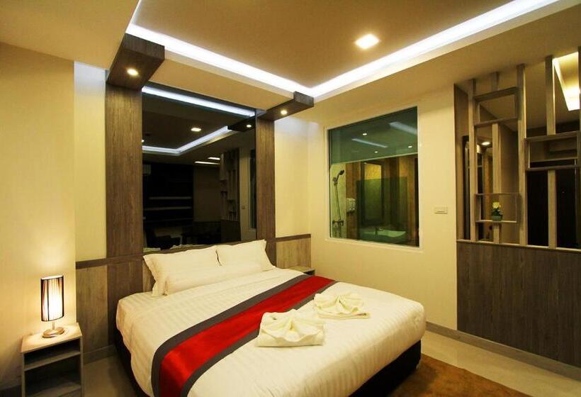 Quarto superior, The Contrast I