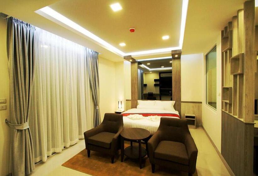 Quarto superior, The Contrast I