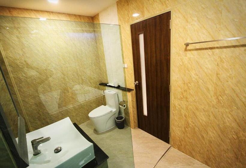 Quarto superior, The Contrast I