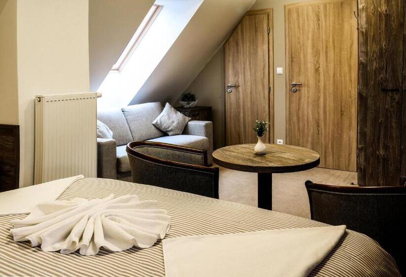 Семейное Студио, Penzión Ski Jezersko