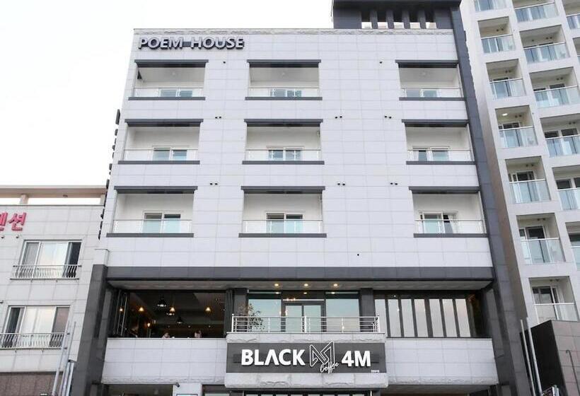 חדר סטנדרט נוף לים, Poem House