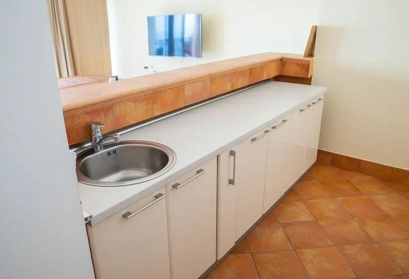 آپارتمان مدیریتی 3 خوابه, Villa Edelweiss