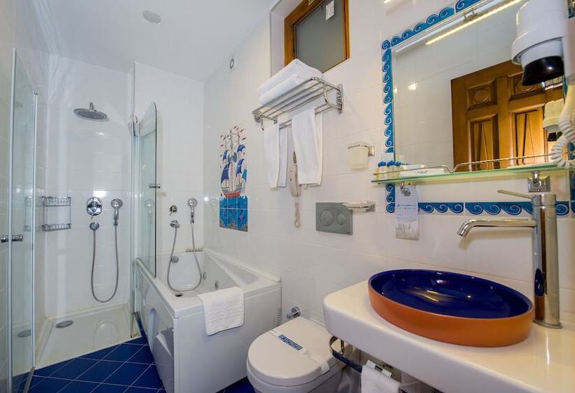 חדר דלוקס יחיד, Assos Nazlihan Hotel   Special Class