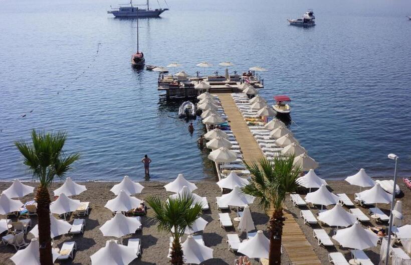 Номер Стандарт Вид на Море, Cettia Beach Resort