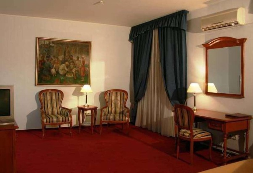 اتاق راحتی, Art Hotel Academy