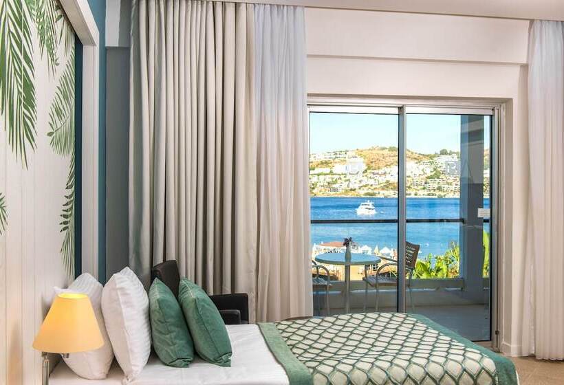 غرفة ديلوكس مطلّة علي البحر, Baia Bodrum